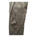 Gymshark Gray cropped leggings, great condition, size small Measurements: Waist: side to side 13 inches I seam: 17 1/2 inches Photo 2