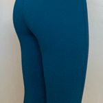 Athleta Capris Photo 0