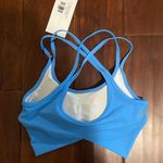 crop shop boutique workout top Photo 1