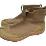 Tabi Footwear Light Brown Knit Split Toe High Top Sneakers Size 9 Unisex Tan Photo 0