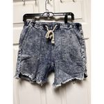 AQUA  Women's Denim Shorts Sz M‎ Women's Medium blue Raw Hem ADF-C Photo 1