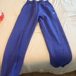 Nike  sweatpants purple women’s Photo 0