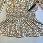 Absolutely Famous Womens Animal Print Blouse Cut Out Shoulder Size Small Photo 4