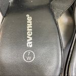 Avenue Brand Women’s Shoes. Slip on Sandal. Size undefined Photo 2