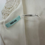 Kimchi Blue  size 0 white‎ mini dress crochet overlay lined peekaboo back Photo 5