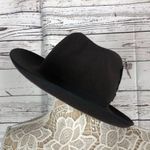 John callanan brown 100% wool Fedora hat
Size Medium Photo 0