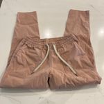 Vuori Ripstop Pants in Pink Size XS Photo 2
