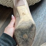 RALPH AND RUSSO NUDE PATENT WITH GOLD HIGH HEEL PUMP Size 8 Photo 9