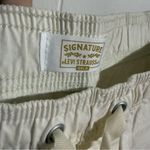 Levi's Signature by Levi Strauss Women's Cream Cargo Shorts Photo 3