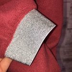 Nike Therma Icon Clash Fleece Crew Neck Pullover red sweatshirt size medium Photo 4