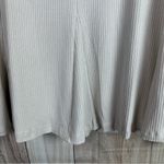 easel  Off-White Ribbed Long Sleeve V-Neck Top Photo 6