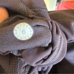 Lululemon  Purple High Rise Leggings Yoga Pants Womens 6 Athletic Gym Workout Photo 3