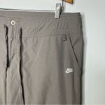 Nike  Y2K low rise capris taupe size XL Photo 2