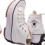 Converse ALL STAR HIKE HI IN WHITE SIZE 6.5 Photo 1