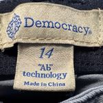 Democracy  Womens Size 14 Gray AB Technology Cropped Raw Hem Jeans Photo 3