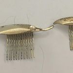 Set of two vintage hair combs Photo 1