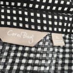 Coral Bay  Black and White Sleeveless Blouse Photo 3