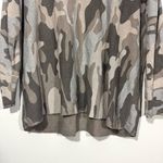 Tempo Paris Lightweight Gray Silver Camo Print Top Photo 2