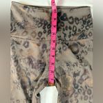 Beyond Yoga High Waisted Midi Leggings in Brown Leopard Power Shine XS Photo 6