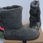 UGG Bailey Bow Corduroy Bow Photo 0