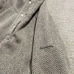 Columbia  Zigzag Patterned Tan Sweater Photo 8