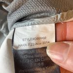 Marmot  Windbreaker Packable Zip Up Jacket Size Large Photo 13