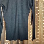 Old Navy  Maternity Gray Ribbed Long Sleeve Henley Size Large Photo 11