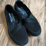 Skechers Sketchers Air Cooled Memory Foam size 7 shoes Photo 0