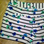 Elle  white floral cute summer shorts Photo 4