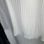 The Clothing Company  White Pleated‎ Lace Cold Shoulder Dress M Romantic Bridal Photo 6