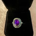 Women’s Stainless Steel Silver Cocktail Ring Size 8 Purple Photo 0