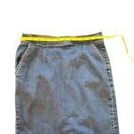 Gap  women's size 26 midi denim skirt Photo 2