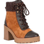 White Mountain Chelsea & Violet Black Leather Suede Boots(Size 10M) Photo 0