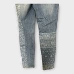 Judy Blue Women's Boyfriend Fit size 5/27 Distressed light Paisley Print Jeans Photo 2