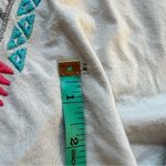 Johnny Was  Ramie Short Sleeve Floral Embroidered SharkBite Hem Tunic Top S NWT Photo 7