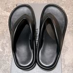 Balenciaga Padded Rise Platform Leather Thong Sandals in Black, Size 41 $695 Photo 8