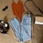 Old Navy 90s mom jeans Photo 4