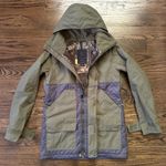 B by Burton Women's Jacket XS Olive Green Black Hooded Quilted Coat Snowboard Photo 1