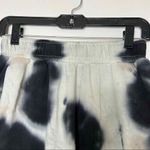 AFRM Black‎ and White Tie Photo 6