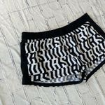 Adidas Athletic Running Shorts Women’s Black White L Stretch Streetwear Sports Photo 2