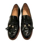 Stuart Weitzman Manila loafer black patent leather gold tone hardware tassel 8.5 Photo 1