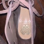 Vince Camuto lace up shoes Photo 3