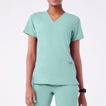 FIGS Casma Three Pocket Scrub Top in Aqua Blue Size XS Photo 0