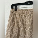 ZARA  EMBROIDERED ELASTIC WAIST SHORTS Sz M Photo 9