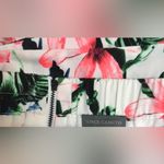 Vince Camuto Size 6 Spring Floral Print & Zipper Closure Skirt. New With Tags. Photo 2