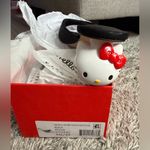 Hello Kitty NWB Katy Perry ×  slide sandal in black Photo 8