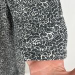 Jessica London  Womens Short Sleeve Shirt Size 22/24 Gray White Floral Photo 3