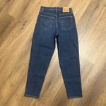 Levi's Levi’s high waisted mom jean dark wash denim jeans size 27 Photo 9