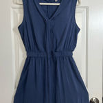 Converse  One Star Women's Size S
Black Pleated‎ Midi Sleeveless V-Neck
Dress Photo 0