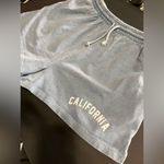 Forever 21  California Vintage Blue Wash Sweat Shorts Pockets Women’s Sz L EUC Photo 1